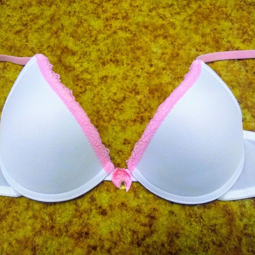 Bra - Picture 6 of 8